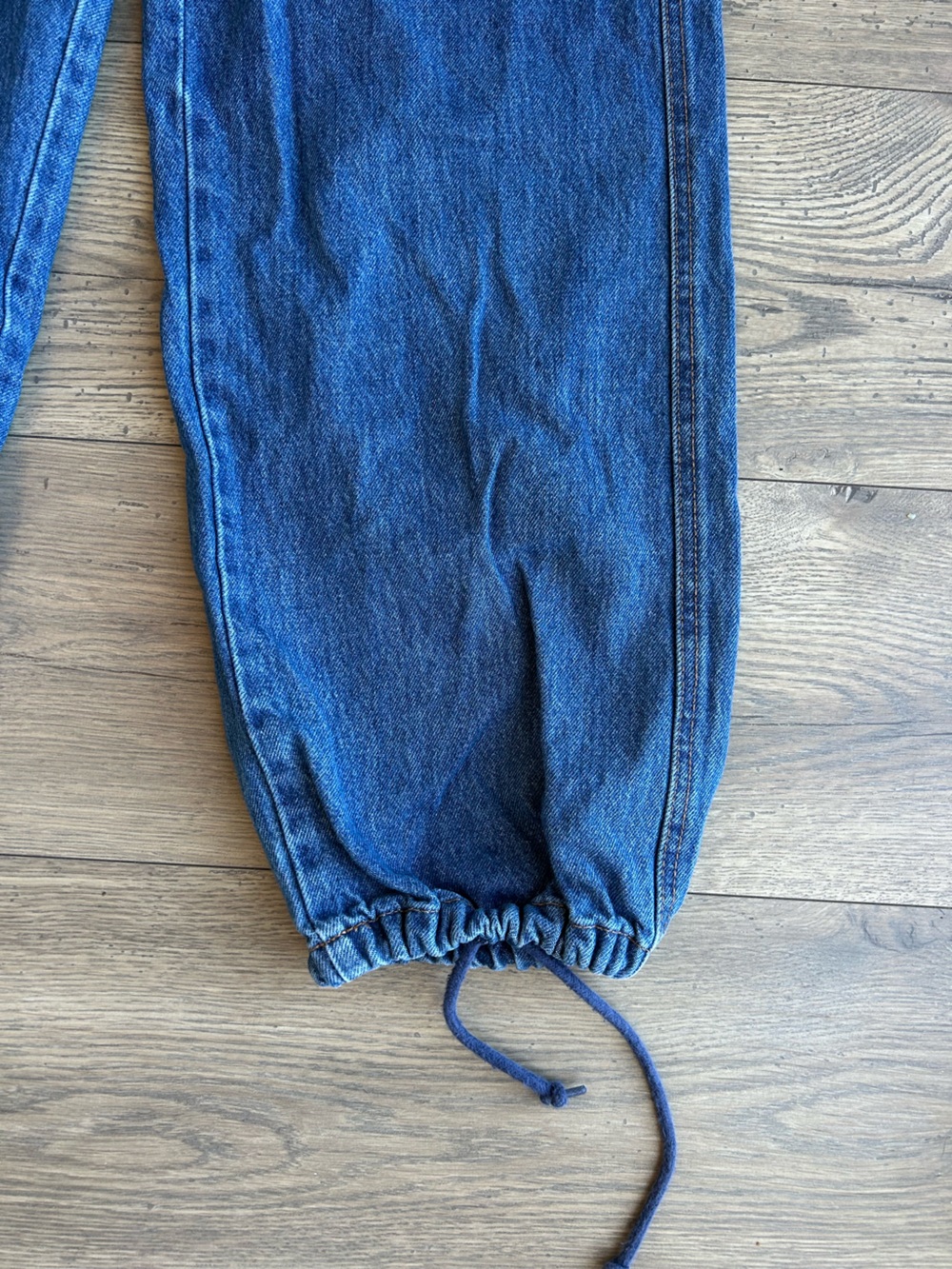 Levi’s ‘94 Baggy Denim Cargo Pants - Picture 2 of 9